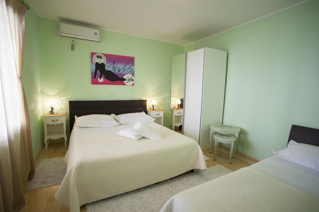 Apartment Palma Makarska